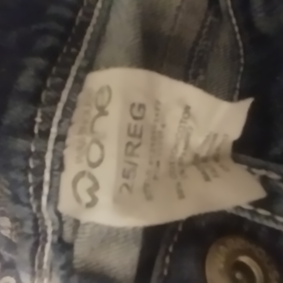 Jeans - Picture 3 of 3